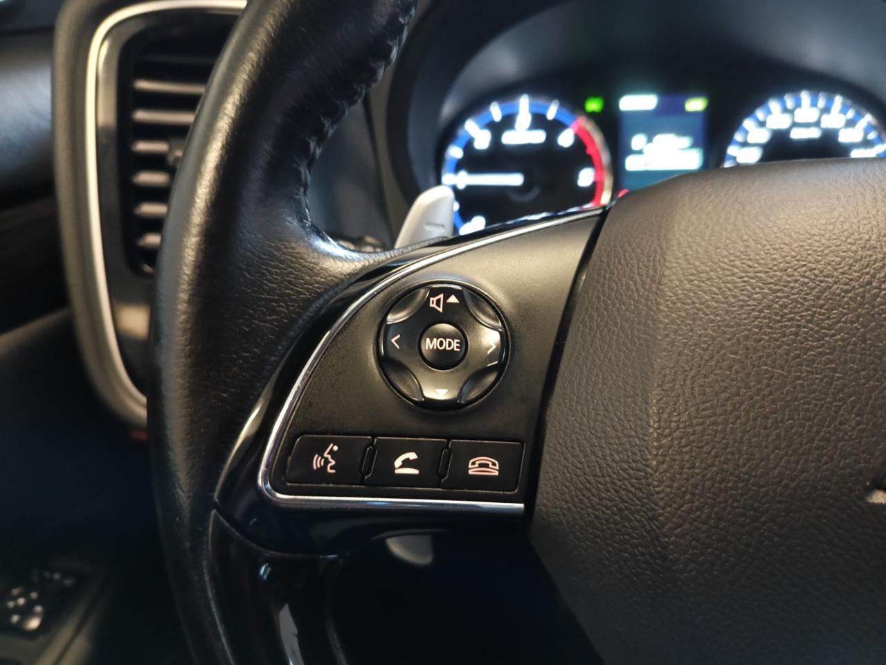 MITSUBISHI Outlander 2.2 DI-D 4WD Instyle Automatico - 19