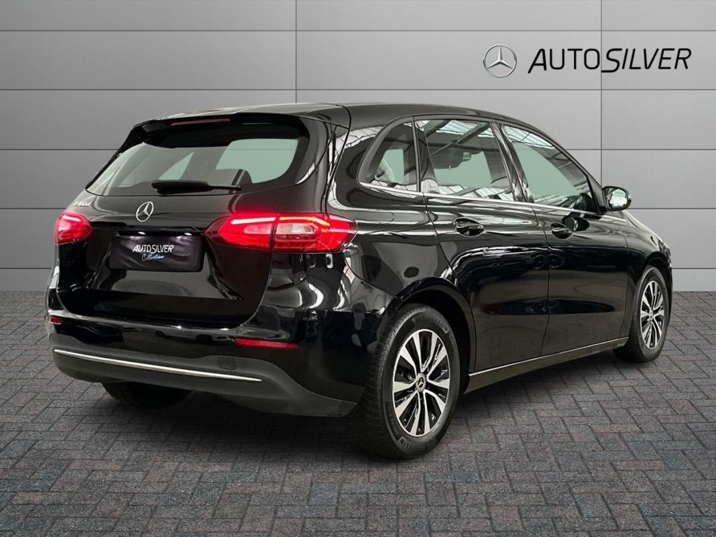 MERCEDES-BENZ B 180 d Automatic Sport - 2