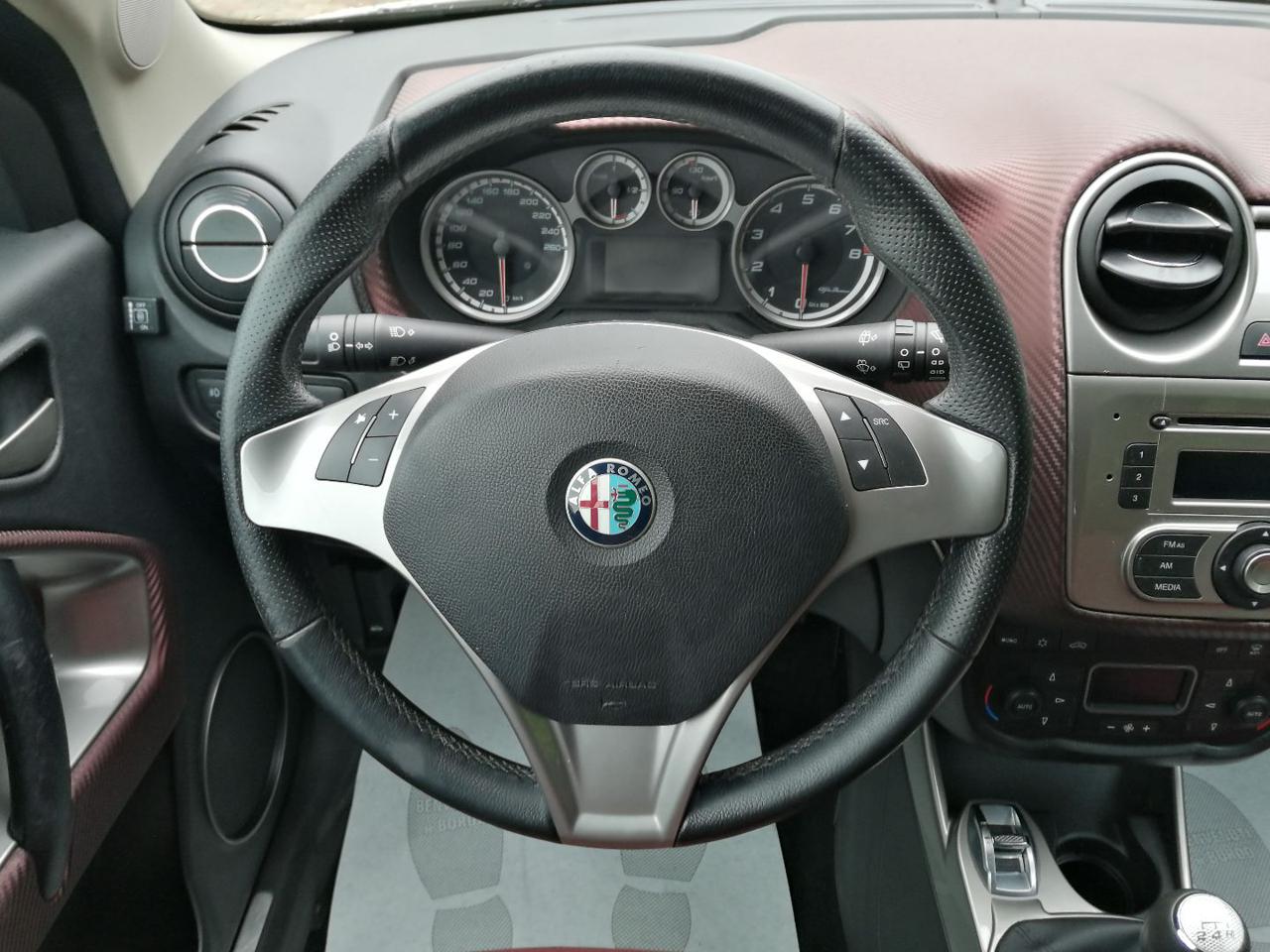 ALFA ROMEO MiTo 1.4 T 120 CV GPL Distinctive - 14