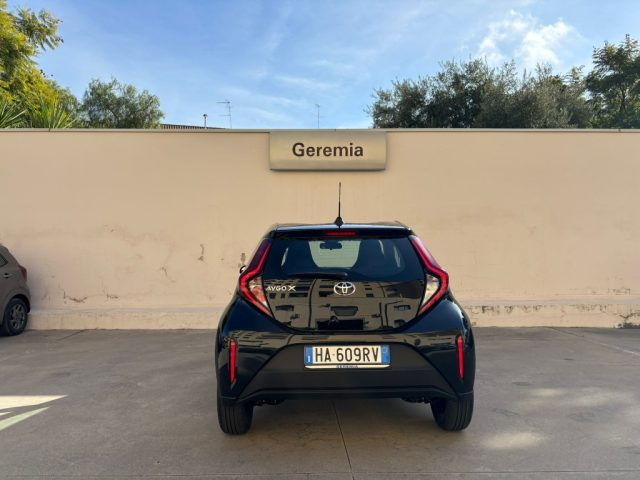 TOYOTA Aygo X Nero pastello
