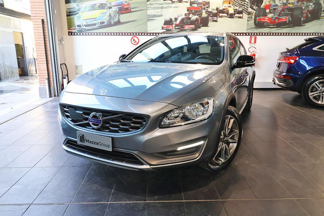 VOLVO V60 Cross Country D3 Geartronic Momentum - 7