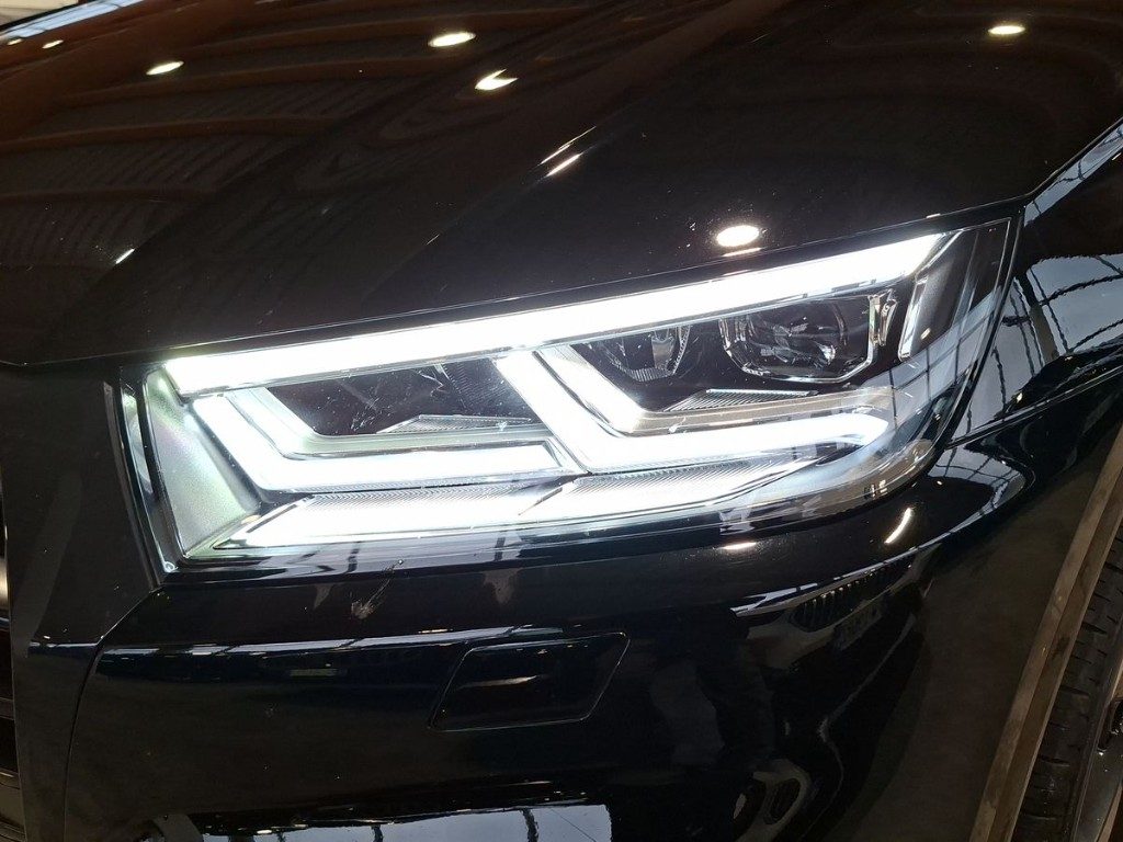 AUDI Q5 50 TFSI e quattro S tronic - 5