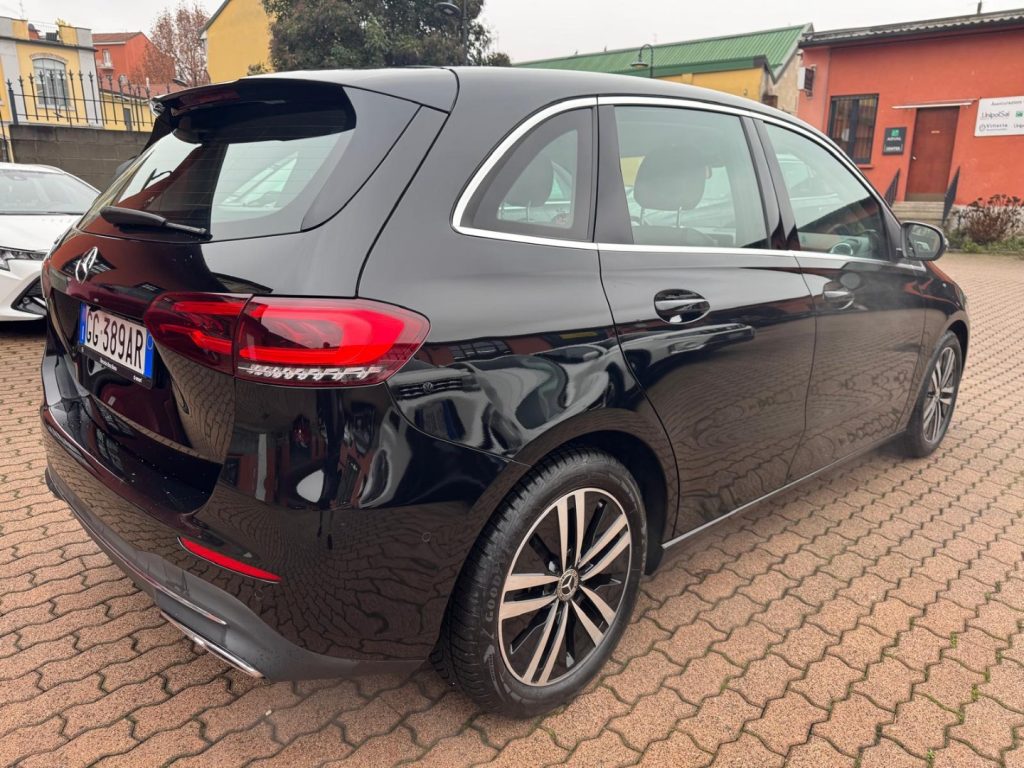 MERCEDES-BENZ B 180 Sport Plus - 6