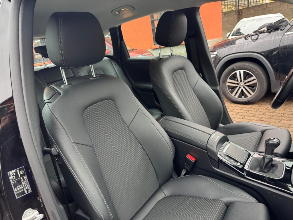 MERCEDES-BENZ B 180 Sport Plus - 11