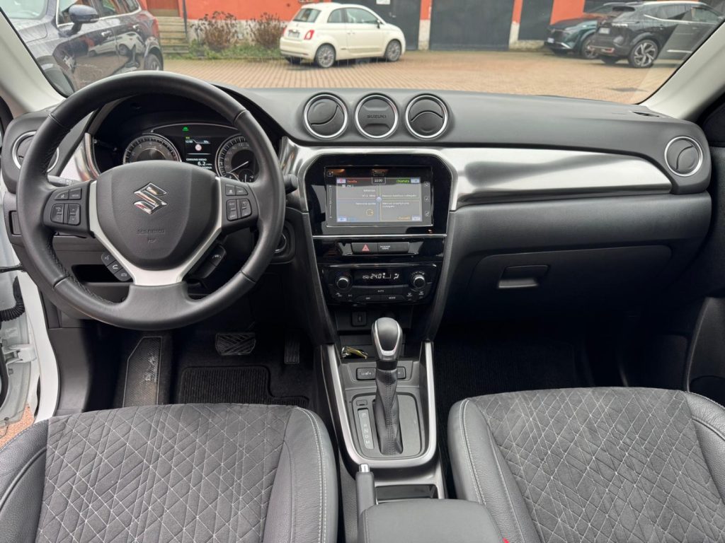 SUZUKI Vitara 1.5 140V Hybrid A/T Starview - 8