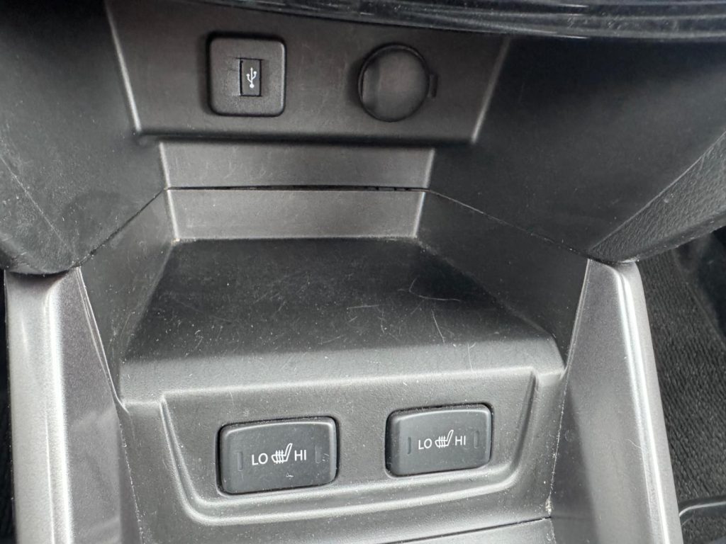 SUZUKI Vitara 1.5 140V Hybrid A/T Starview - 21