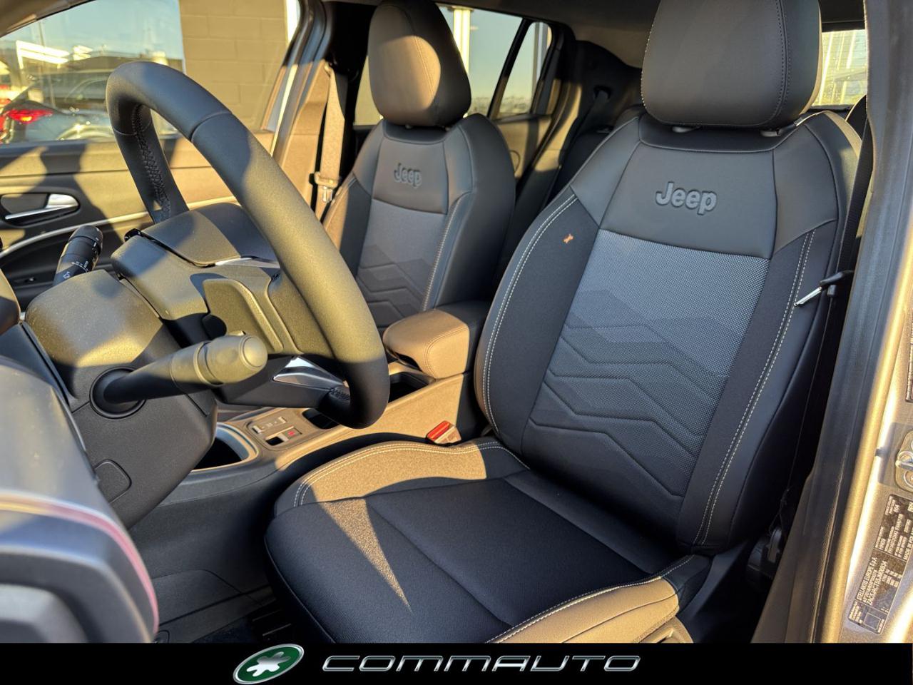 JEEP Avenger 1.2 Turbo 100 CV MHEV Summit - 12