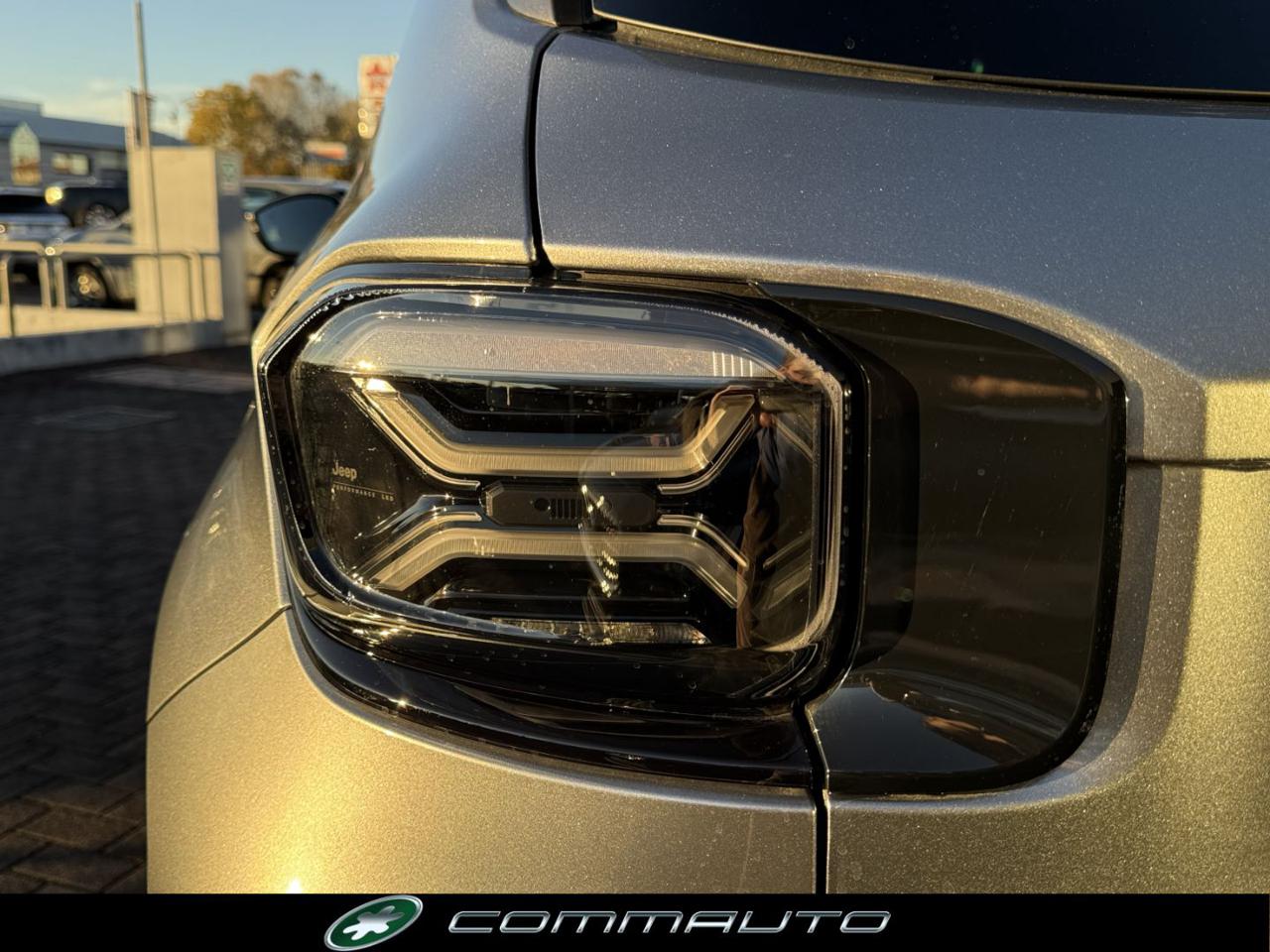 JEEP Avenger 1.2 Turbo 100 CV MHEV Summit - 9