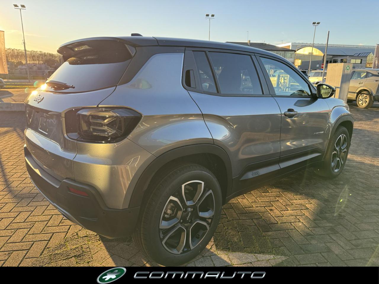 JEEP Avenger 1.2 Turbo 100 CV MHEV Summit - 6