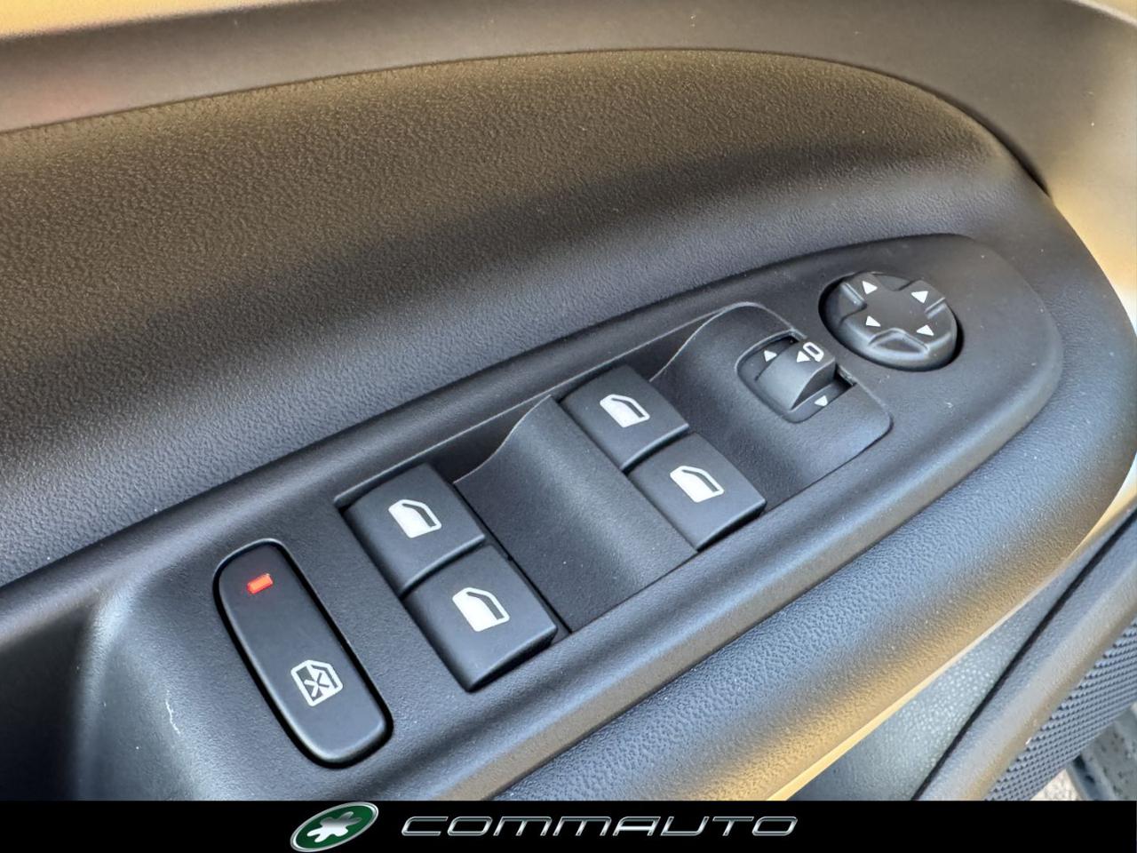 JEEP Avenger 1.2 Turbo 100 CV MHEV Summit - 13