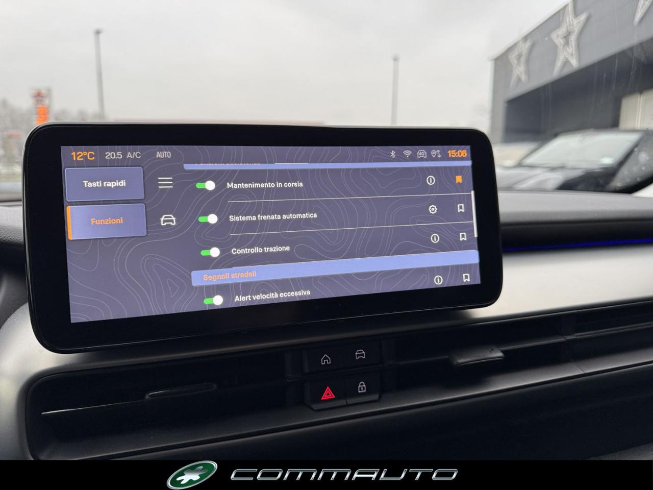 JEEP Avenger 1.2 Turbo 100 CV Summit DCT HYBRID - 23