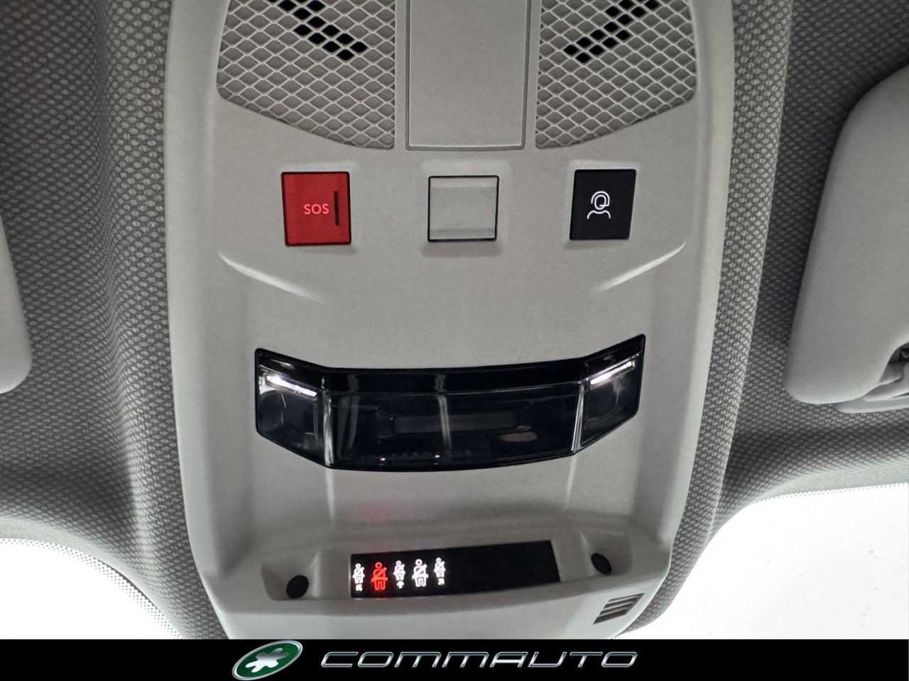 JEEP Avenger 1.2 Turbo 100 CV Summit DCT HYBRID - 31