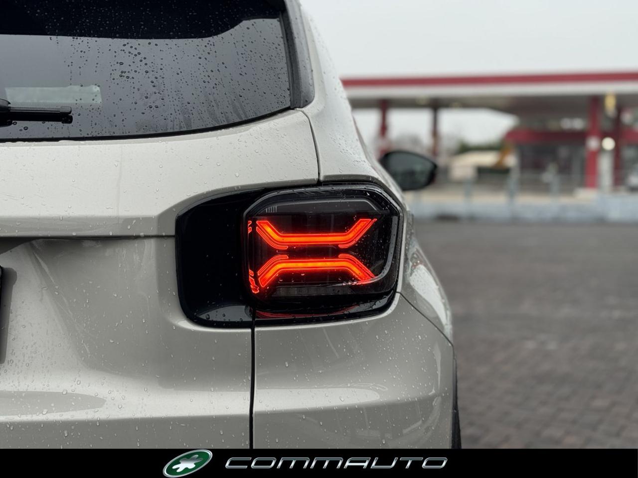 JEEP Avenger 1.2 Turbo 100 CV Summit DCT HYBRID - 9