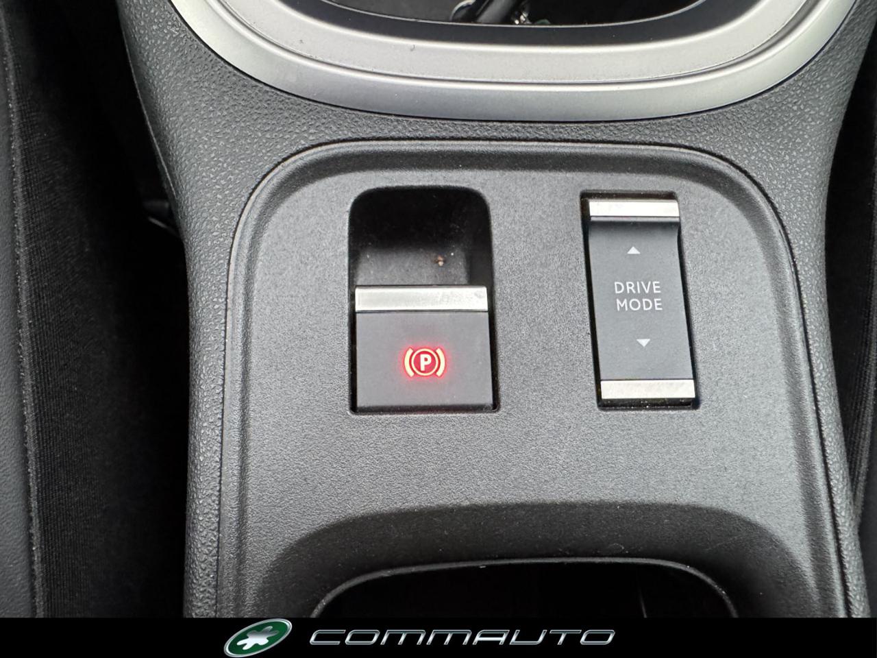 JEEP Avenger 1.2 Turbo 100 CV Summit DCT HYBRID - 28