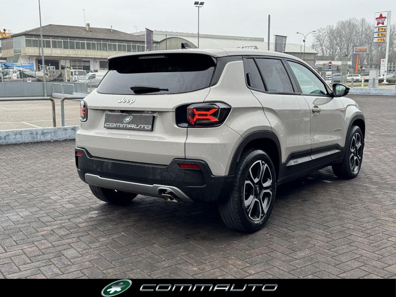 JEEP Avenger 1.2 Turbo 100 CV Summit DCT HYBRID - 4