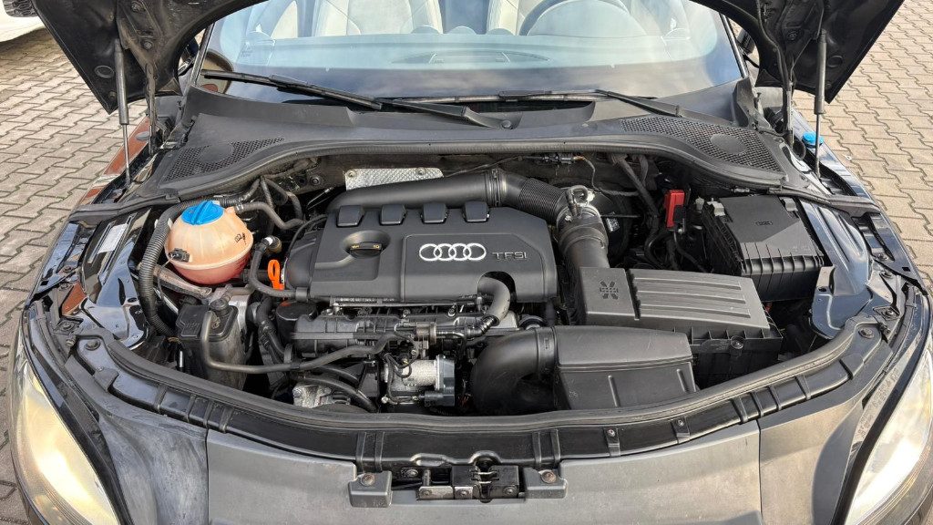 AUDI TT Roadster 1.8 TFSI Advanced plus - 17