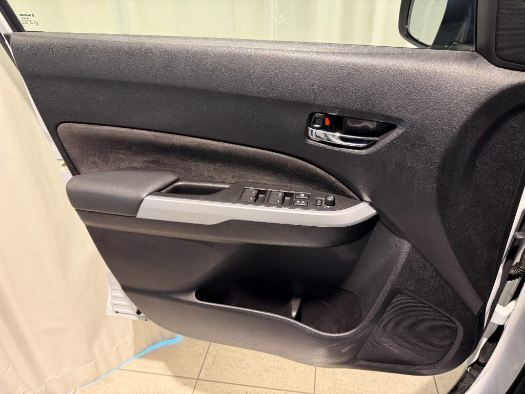 SUZUKI Vitara 1.4 Boosterjet 4WD AllGrip Navi GANCIO Camera - 18