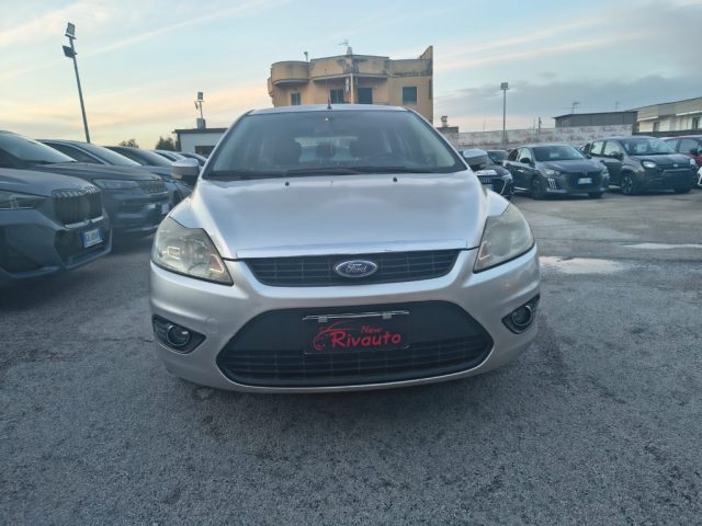 FORD Focus Argento metallizzato