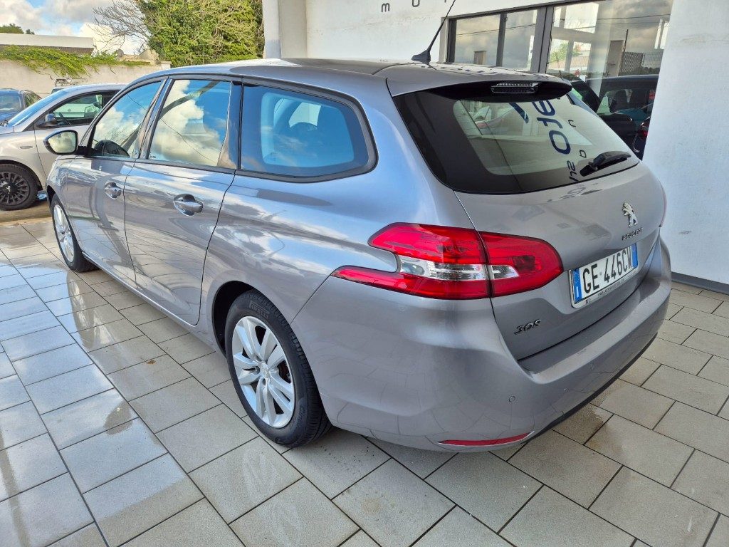 PEUGEOT 308 BlueHDi 130 S&S SW - 4