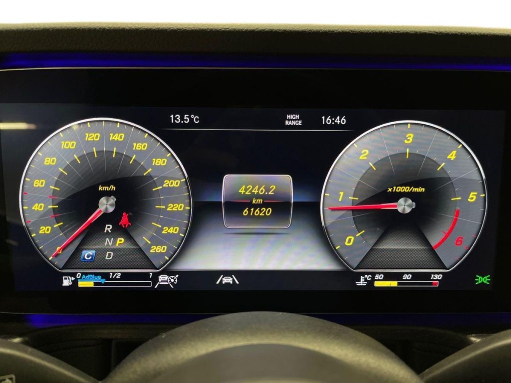 MERCEDES-BENZ G 400 d S.W. Premium - 8