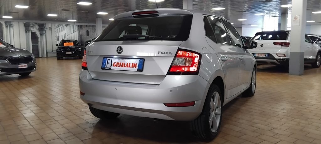SKODA Fabia 1.0 MPI 75 CV Design Edition - 7