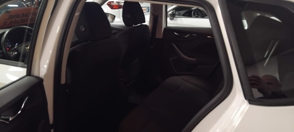 SKODA Kamiq 1.0 TSI Ambition VIDEO - 8