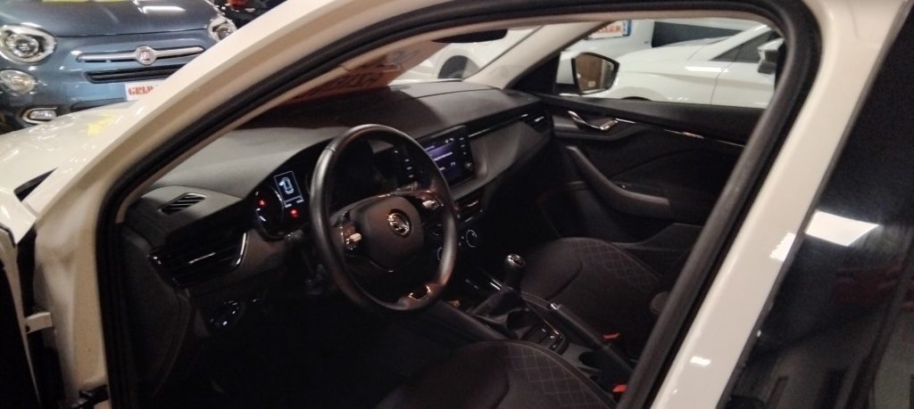 SKODA Kamiq 1.0 TSI Ambition VIDEO - 16