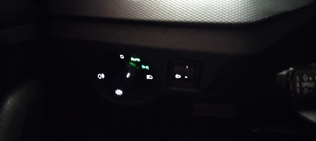 SKODA Kamiq 1.0 TSI Ambition VIDEO - 29