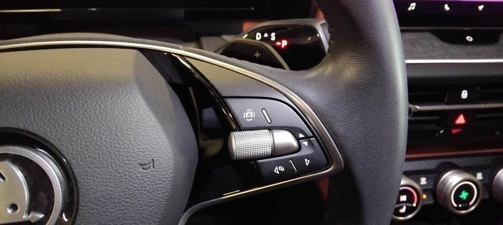 SKODA Kodiaq 2.0 TDI 4x4 DSG Selection Style TETTO PELLE - 35