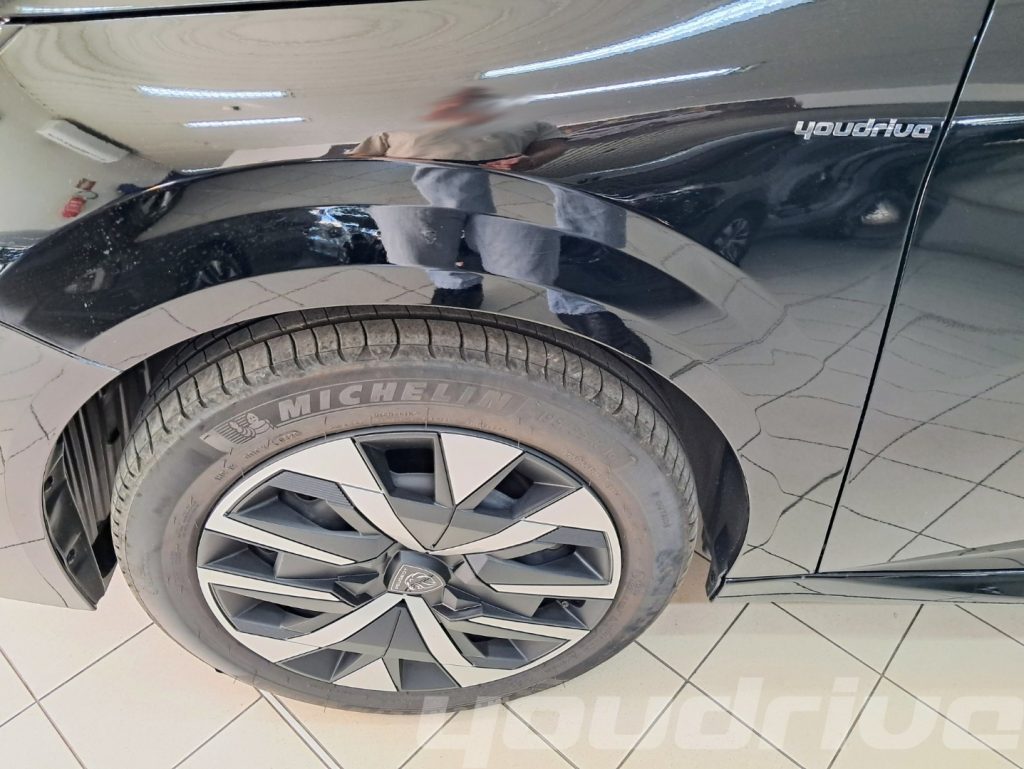 PEUGEOT 208 / Hybrid 110 e-DCS6 Style KM0 - 21