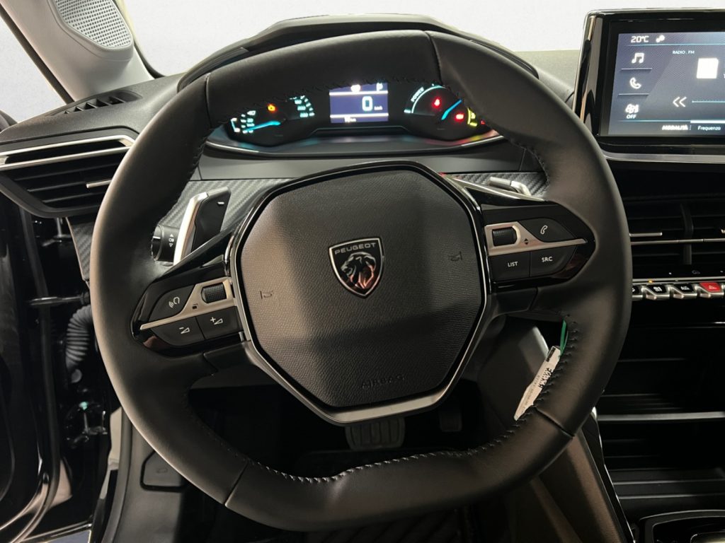 PEUGEOT 208 / Hybrid 110 e-DCS6 Style KM0 - 11