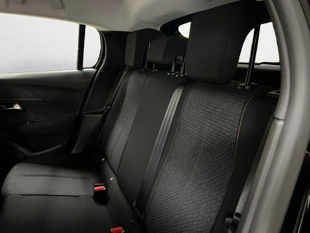 PEUGEOT 208 / Hybrid 110 e-DCS6 Style KM0 - 12