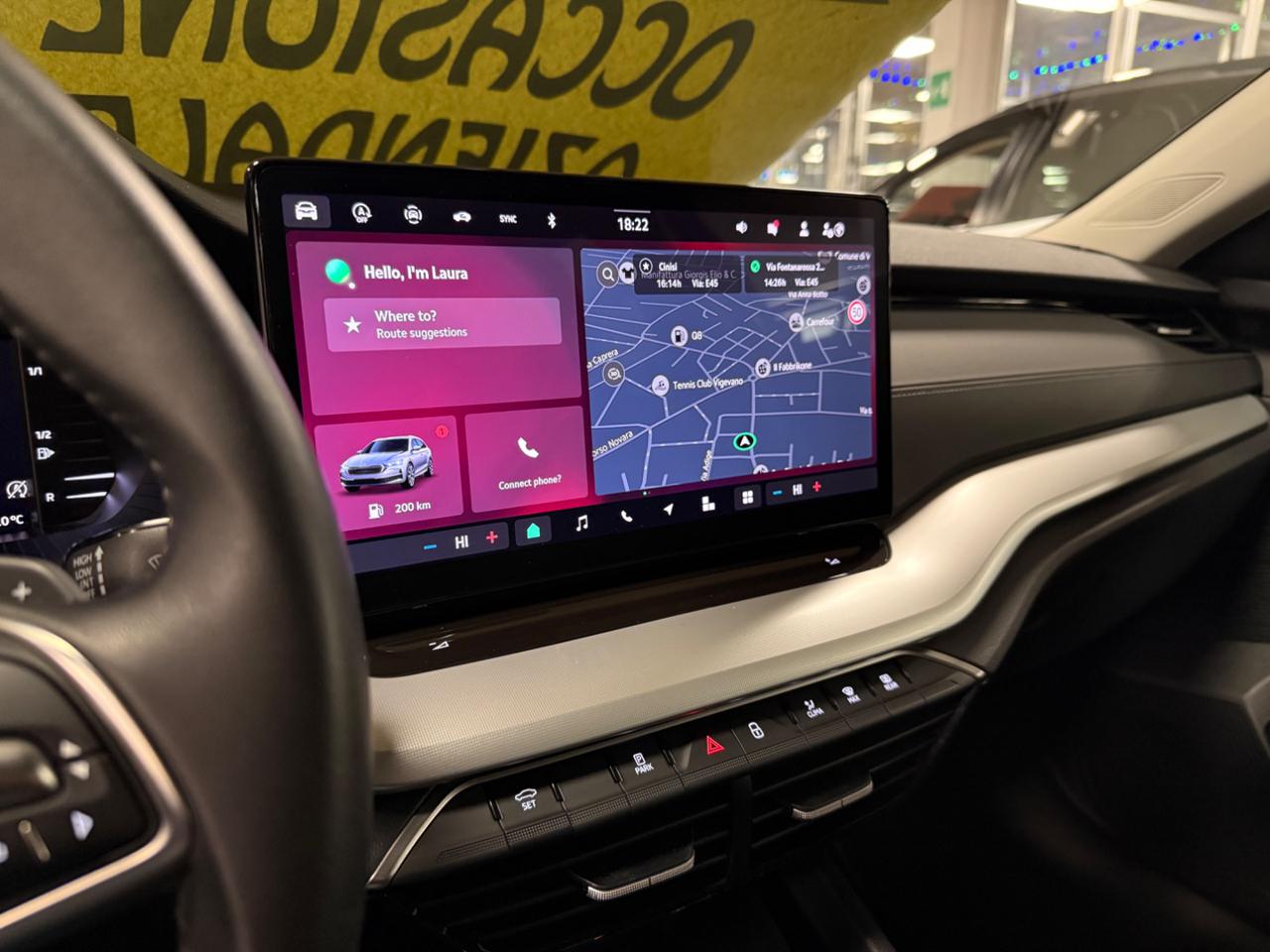 SKODA Octavia 2.0 TDI DSG Wagon Selection executive VIRTUAL - 21