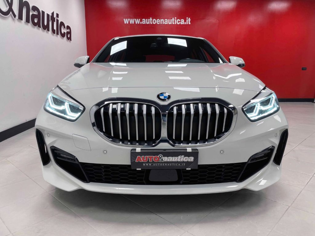 BMW 118 i M-SPORT 140CV AUTO - 4