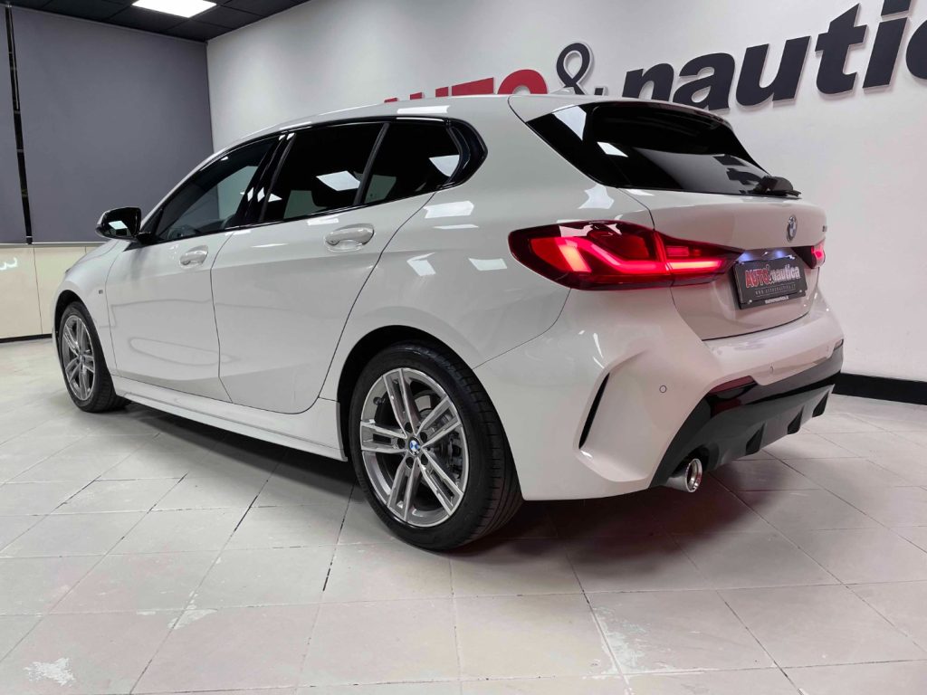 BMW 118 i M-SPORT 140CV AUTO - 8