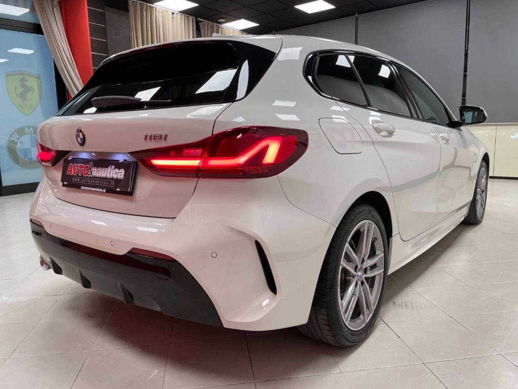BMW 118 i M-SPORT 140CV AUTO - 11