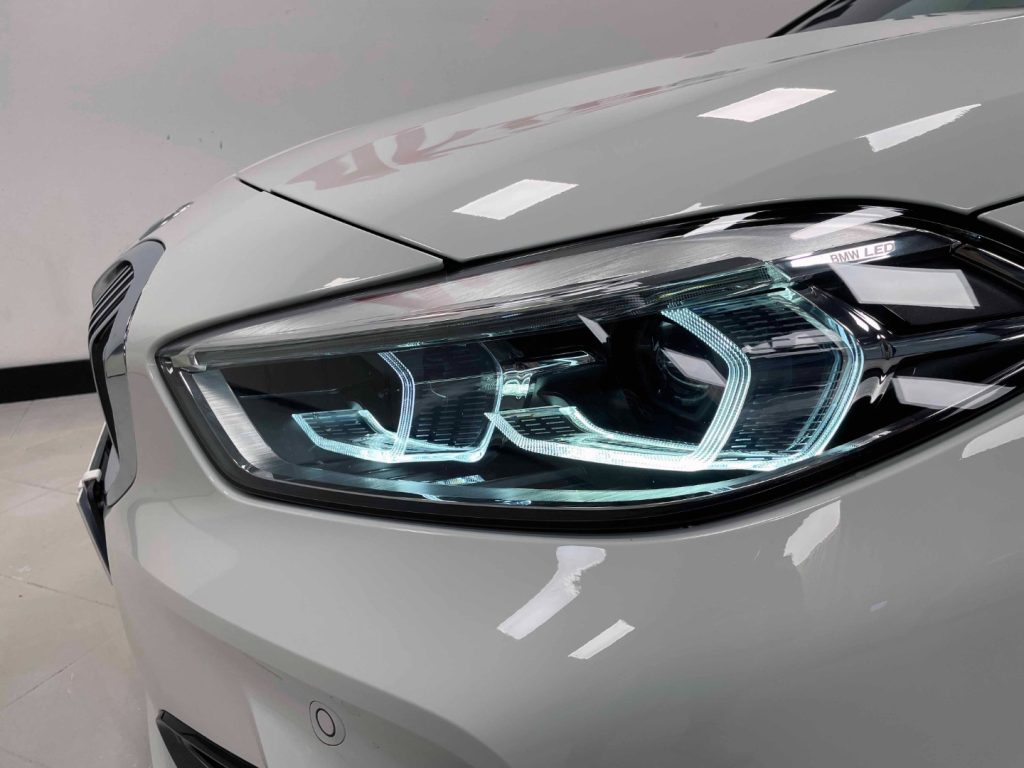 BMW 118 i M-SPORT 140CV AUTO - 12