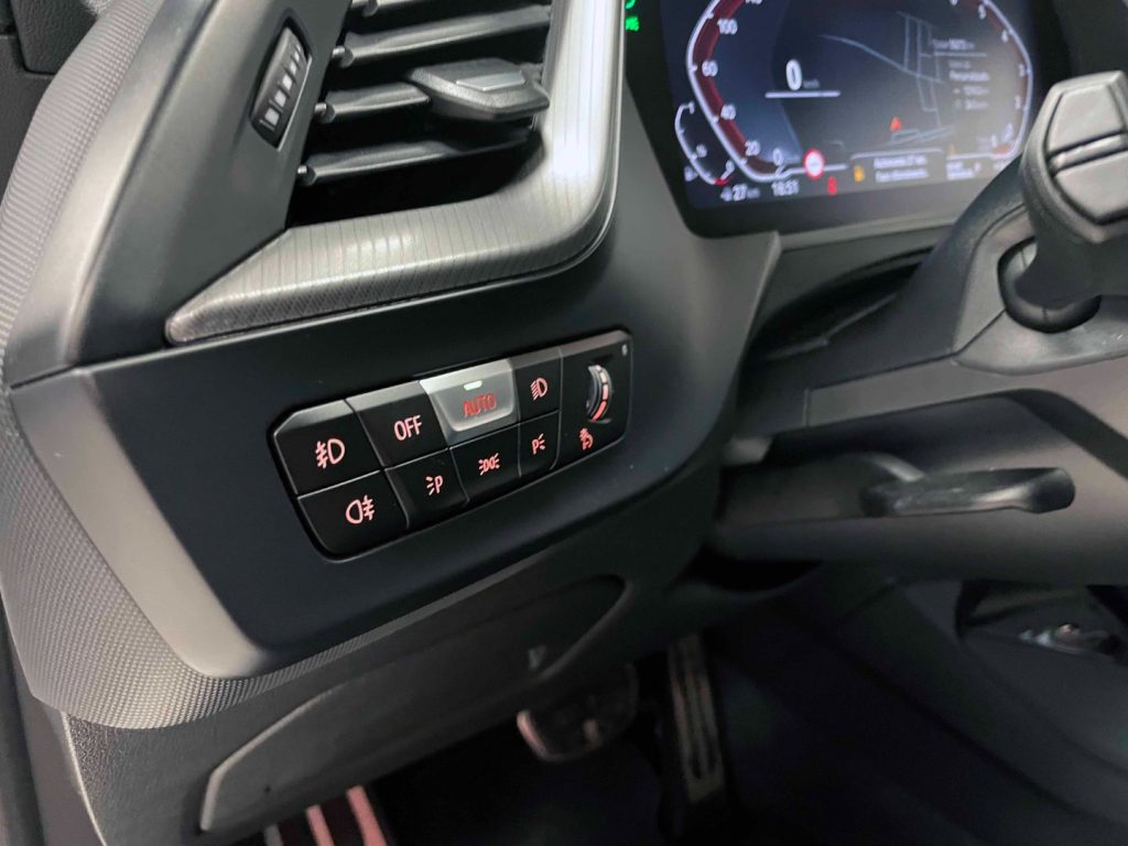 BMW 118 i M-SPORT 140CV AUTO - 19