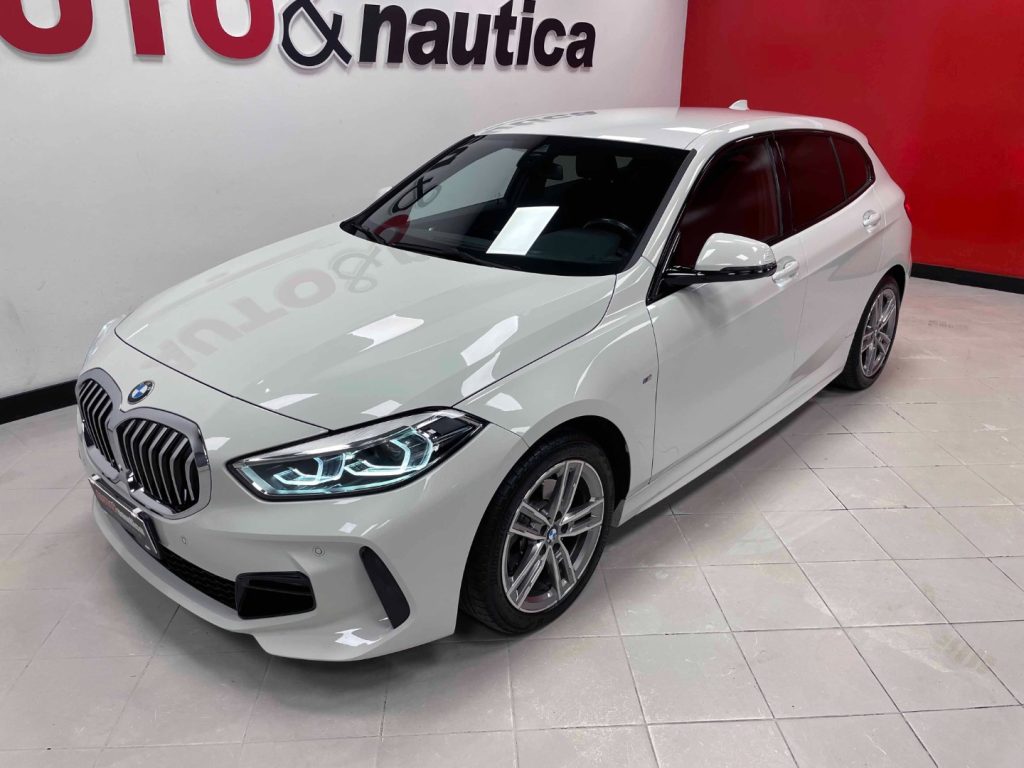 BMW 118 i M-SPORT 140CV AUTO - 31