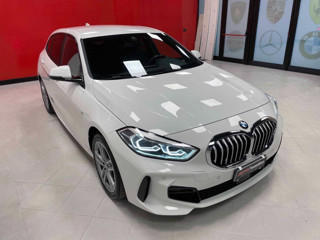 BMW 118 i M-SPORT 140CV AUTO - 34