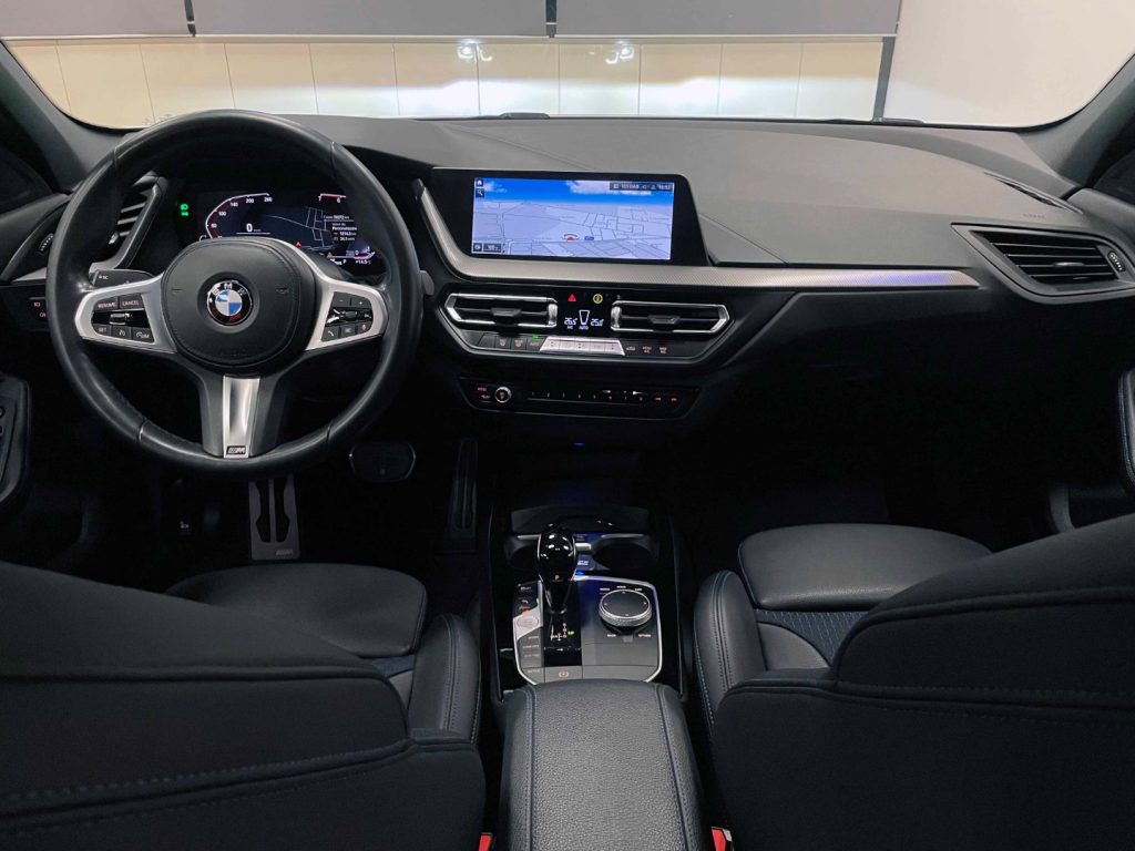 BMW 118 i M-SPORT 140CV AUTO - 55