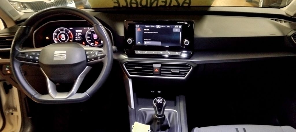 SEAT Leon 2.0 TDI Style LED - 21