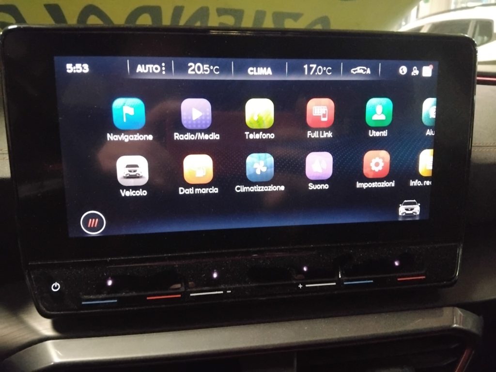 CUPRA Formentor 1.5 TSI 19 VIDEO - 17