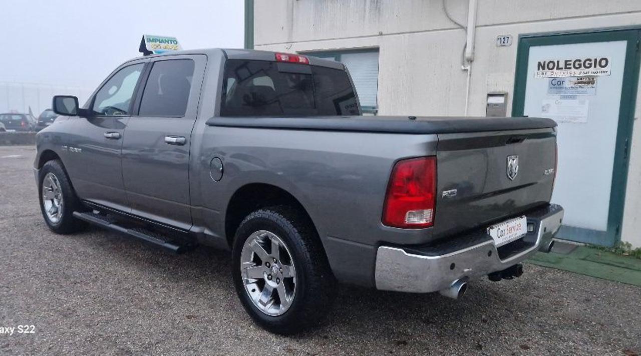 DODGE RAM 1500 Laramie V8 5.7 Hemi GPL GANCIO Traino - 2