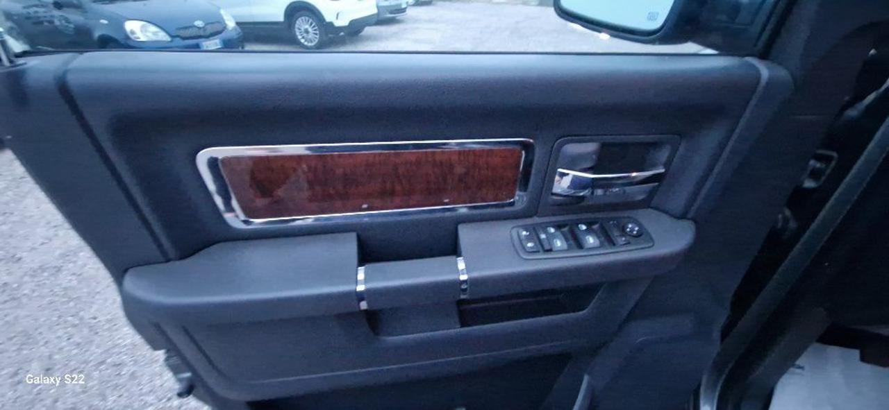 DODGE RAM 1500 Laramie V8 5.7 Hemi GPL GANCIO Traino - 13