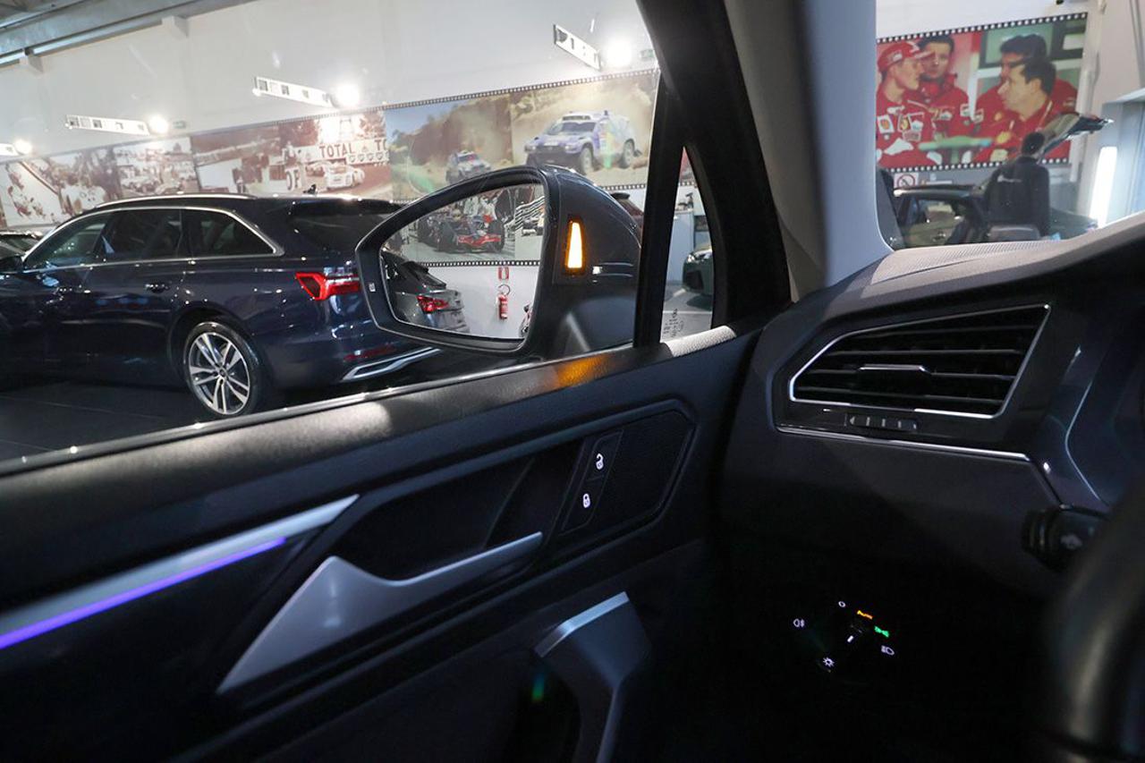 VOLKSWAGEN Tiguan 1.5 TSI 150cv ACT Life - 36