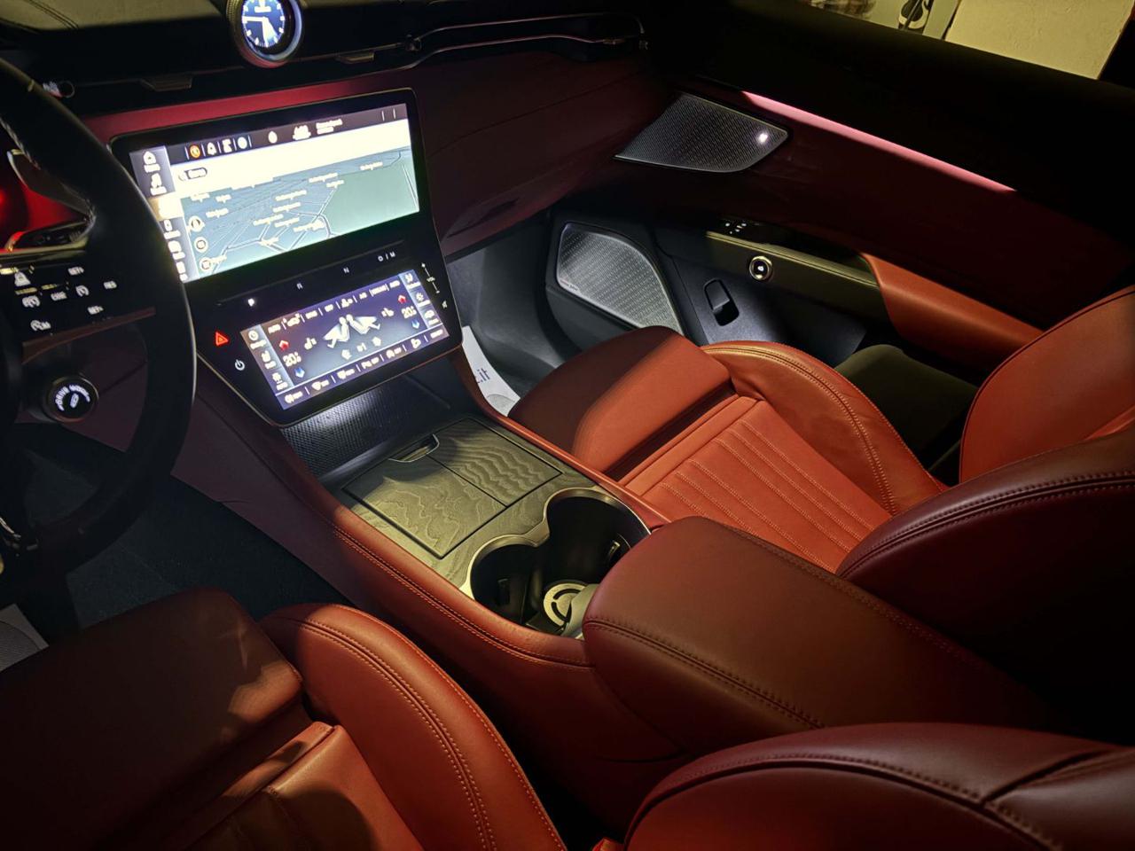 MASERATI Grecale Grecale MHEV 330 CV Modena. - 47