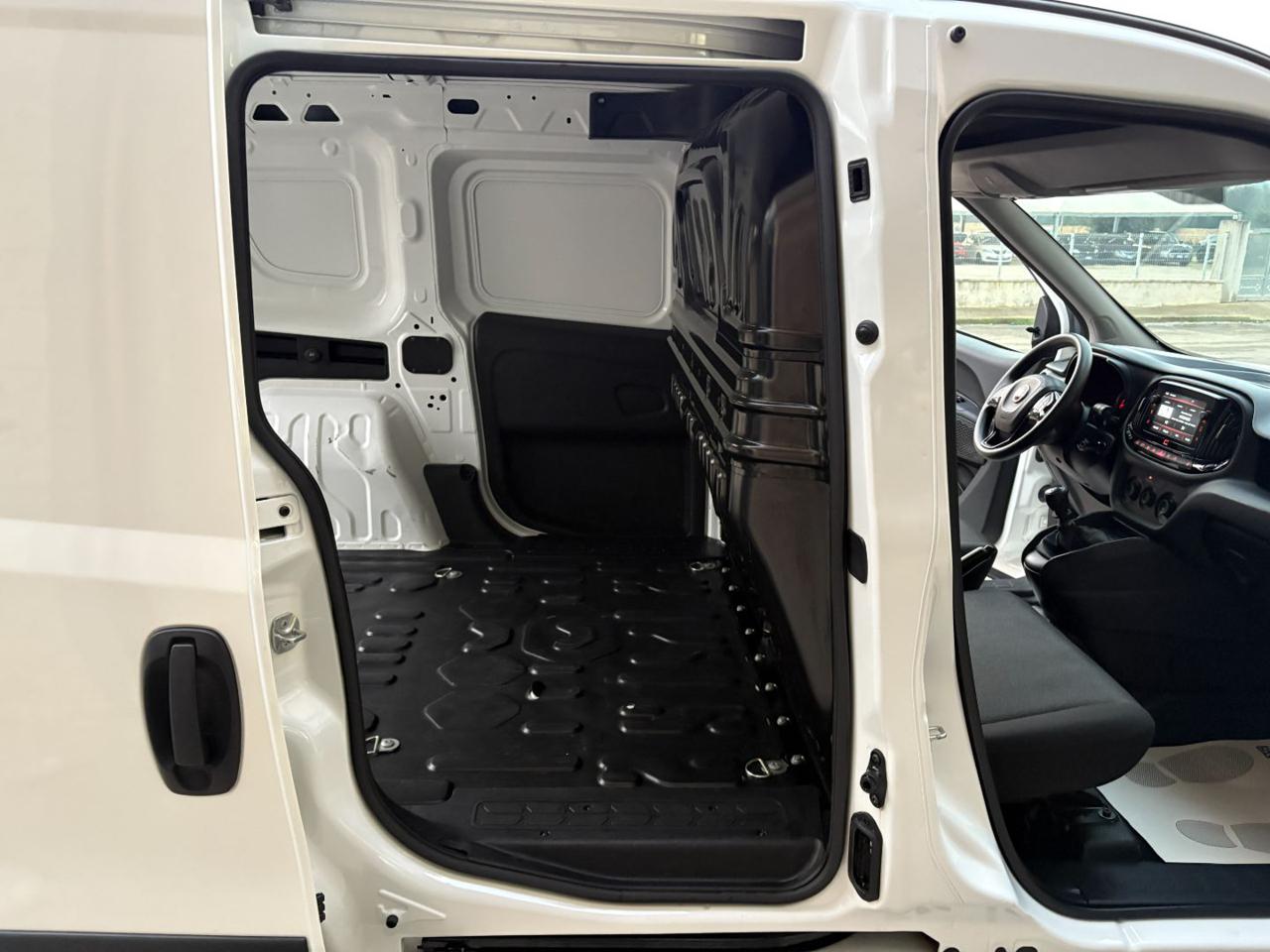 FIAT Doblo Doblò 1.6 MJT 105CV CH1 PC-TN Cargo Lounge - 13