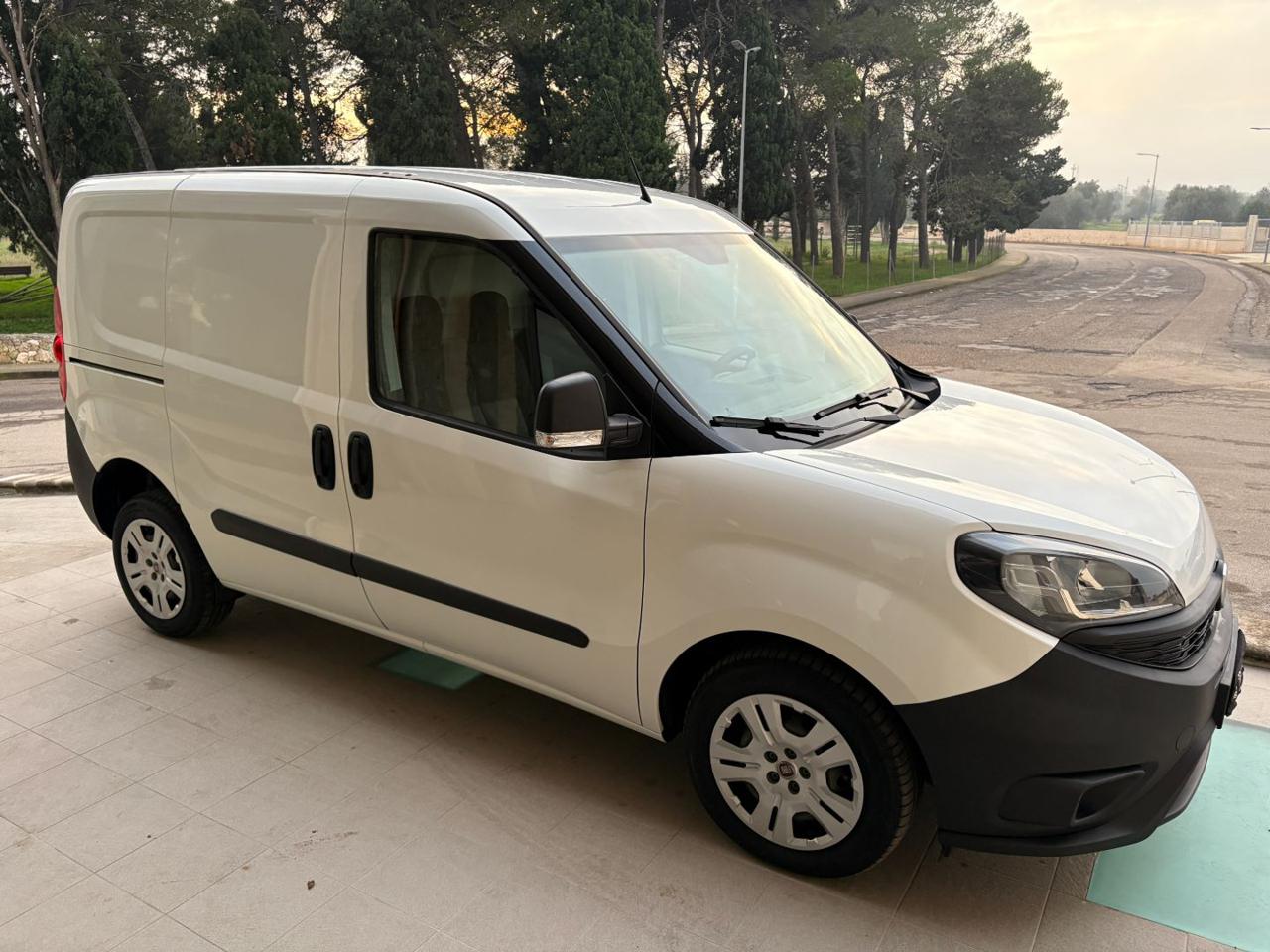 FIAT Doblo Doblò 1.6 MJT 105CV CH1 PC-TN Cargo Lounge - 3