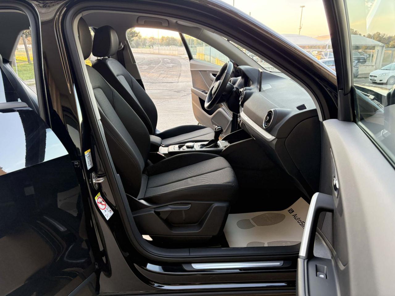 AUDI Q2 30 TDI 116 CV S tronic Business Advanced - 9